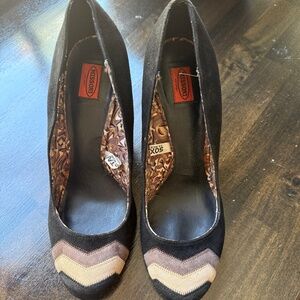 Missoni /Target black suede pumps size 9